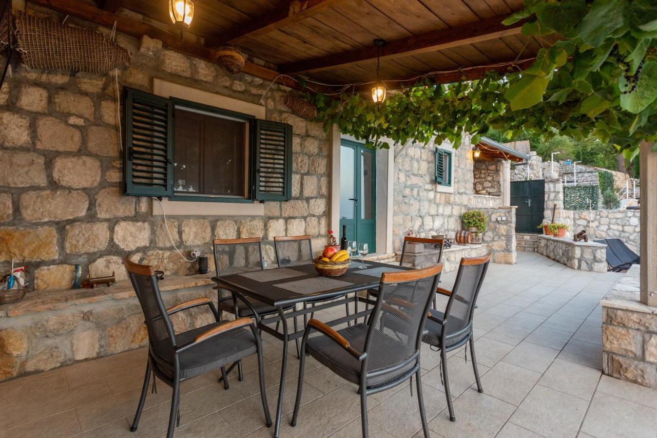Village House Ana Dubravica ภายนอก รูปภาพ